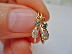 Szép  antik felnőtt 14kt aranyfülbevaló zöld és fehér kövekkel 1800-as évek vége