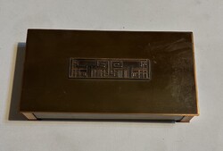 Retró bronz doboz