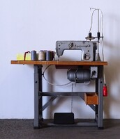 1F683 Német Textima Altin pedálos ipari varrógép 1977