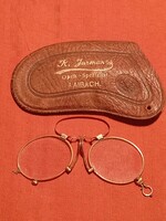 RÉGI OKULÁRÉ BŐR TOKBAN (G24)