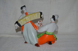 Nagy méretű orosz zenészek   ( DBZ 0065 )