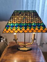Hatalmas Tiffany üveg làmpa réz díszes antik talpon. Csodálatos színek és formák.. videó !