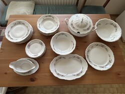 Vintage lengyel Walbrzych porcelán étkészlet – rózsás, arany szegélyes, hibátlan (24 db)