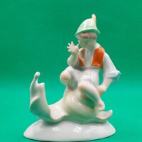 Lőrincz István Kőbányai/ Drasche  Csigás Peti figura