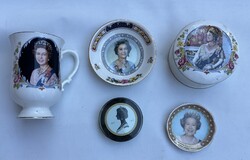 Ii. Erzsébet angol kiráylnő Koronázási emlék relikviája  (6 darab)