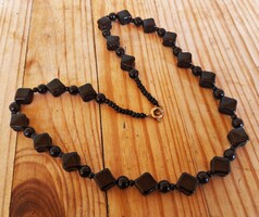 Régi fekete üveggyöngyös  nyaklánc