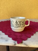 Aranyozott Zsolnay porcelán bögre.