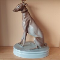 Markup Béla Zsolnay Agár kutya figura