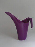 Lila műanyag locsolókanna ( 1.7 Literes )
