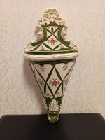 Copf stílusú porcelán fali virágtartó . Kor: feltehetően 18 század második fele