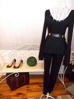 Új M-es  női fekete  passzos  slim    overál .