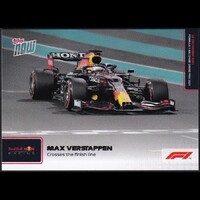 Topps NOW Formula 1 - #082 Max Verstappen - Crosses the finish line