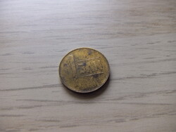 1  Bani 2005   ( 1 )  Románia