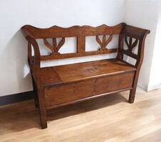 Népi lóca karos fa láda , karosláda,  karfás pad felnyitós karos pad lóca