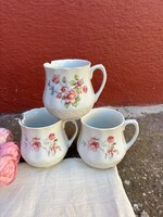 Kőbányai virágmintás porcelán bögrék bögre nosztalgia hagyaték  nagymama