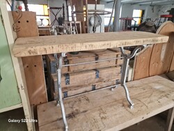 Kreált asztal loft konzul asztal népi bútor paraszt régiség industrial vintage