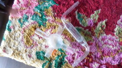 2 db laborüveg , sérülésmentes állapotban . Az ár a 2 db-ra értendő .