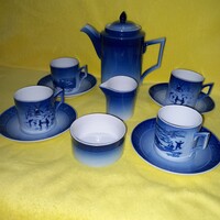 "Royal Copenhagen ".Denmark. Dán 4 személyes kávés-teás készlet +kanna.
