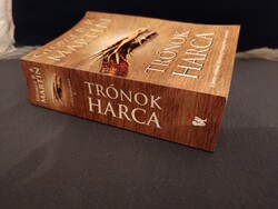 George R. R. Martin: Trónok harca A tűz és jég dala