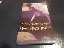 ERNEST  HEMINGWAY   Veszélyes nyár  Árkádia  1988 .