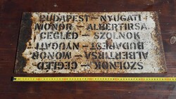 Régi, nehéz, kétoldalas, vas viszonylatjelző tábla - 60x27cm., 3.2kg.