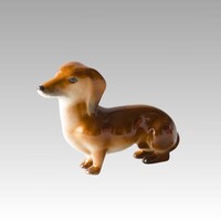 Aquincum porcelán tacskó, kutya figura