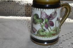 Antik szecessziós korsó, kézi festett majolika- szép ibolya minta