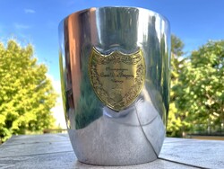 Egyedi Dom Pérignon egypalackos pezsgőhűtő – 1960-as évekből származó patinás vintage darab