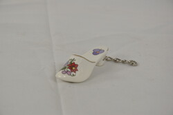 Kalocsai porcelán papucs kulcstartó A181