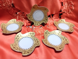 24 kar. arannyal díszített kínai kicsi tányér, csészealj, 5 db.