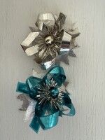 Két antik üveg és fólia virág karácsonyfadísz fenyődísz