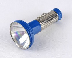 1X301 Régi ARTAS FOCUS fém elemlámpa, zseblámpa