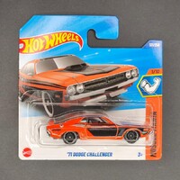 Hot Wheels - '71 Dodge Challenger - HW Muscle Mania 1/10