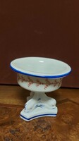 Capodimonte-stílusú porcelán kehely/dísz