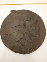 Bronz falikép,domborított indián portré Átmérő:22 cm. Súly:1,6 kg