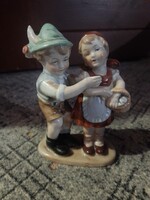 Bertram porcelán figura