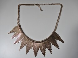 Különleges aranyozott nyaklánc - Mutatós, egyedi darab.