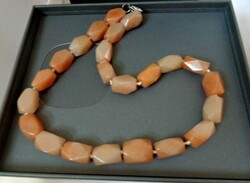 Aventurin barack színű nyaklánc