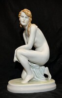 Régi pecsétes , antik Zsolnay porcelán női akt !
