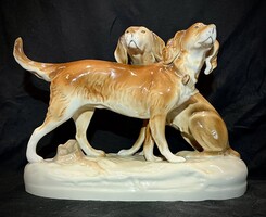 Gyönyörű és régi , vadászkutya pár ! Kedvelt Royal Dux porcelán !