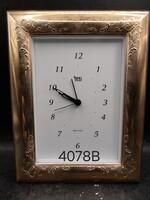 Ezüst keretes asztali óra, 13 x 17 cm-es nagyságú. 4078b