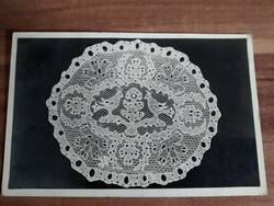 Régi művészlap, Halasi csipke, Berger Károly kiadású lap, bélyegző:Halasi Csipkeház, kb:1940.