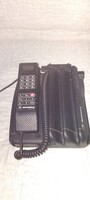 Régi , vintage , retró , ritka Motorola Associate 2000  kocsitelefon .