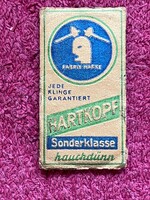 Eredeti,retro borotvapenge,zsilett. Erdeti csomagolásban,bontatlan,fellelt állapotban.Hartkopf.