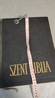 Antik hatalmas méretű biblia