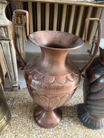 Vörösréz padlóváza