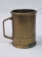 Régi réz kis korsó vagy mérő edény szép állapotban 113 g. súlyú 6 cm. magas