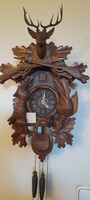 Vadász jelenetes kakukkos óra