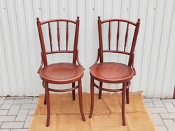 Thonet MUNDUS szék, virágmintás ülőrésszel, párban