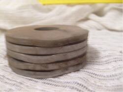 EM-15 acél 20mm lyukmérettel vastag erős alátétek tetőszerkezethez építkezéshez ++ talpaknak stb,stb